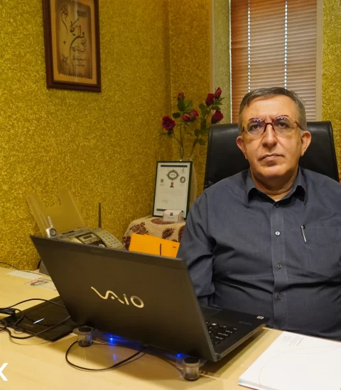 dr.mohammad hafez Noroozi Zadeh background