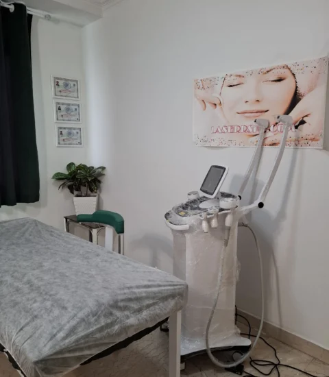 Cute Beauty Center 7