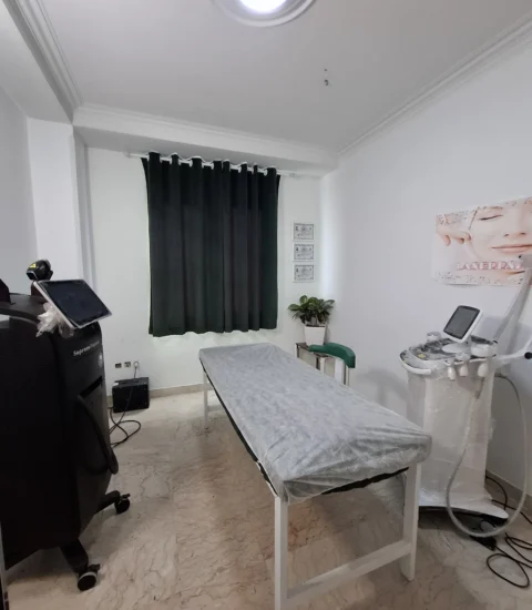 Cute Beauty Center 8