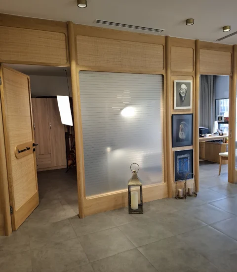 Dr.Naser DadashZadeh 7