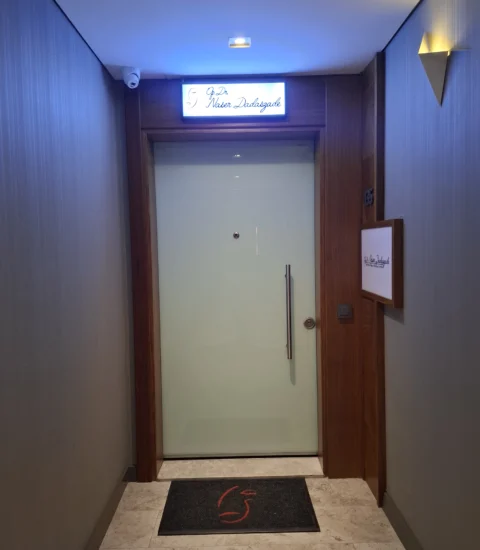 Dr.Naser DadashZadeh 9